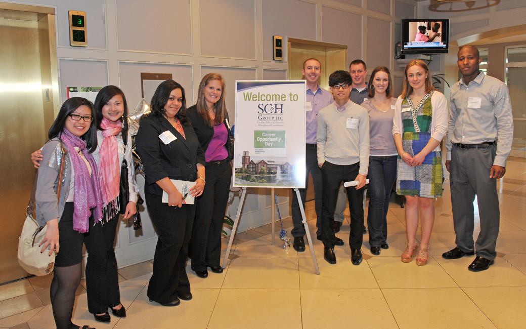 accounting students at SC&H Towson University accounting students visit local accounting firm SC&H for career development
