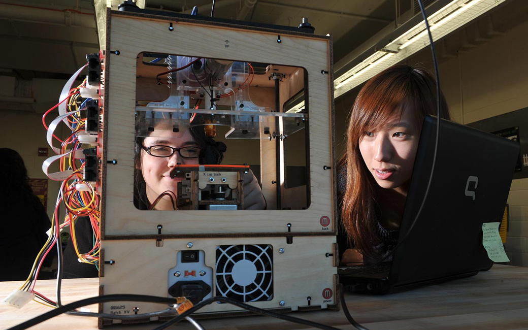 students in Object Lab