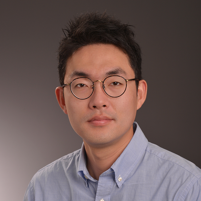 Kyongseok Kim
