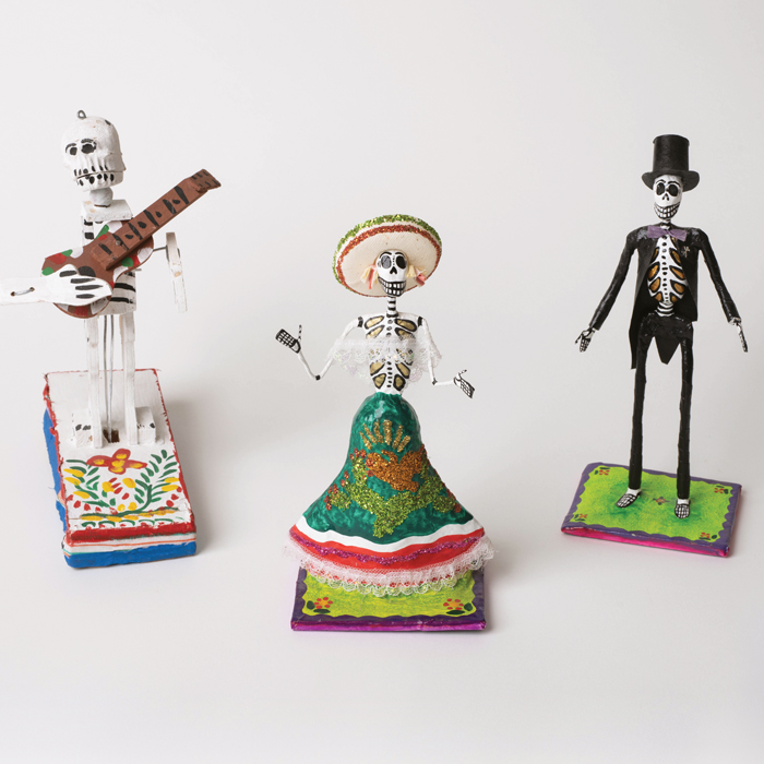 Mexican figurines