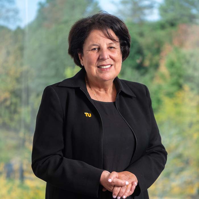 Photo of Suzy Ganz