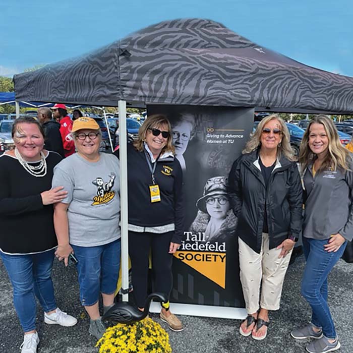 Photo of tailgaters