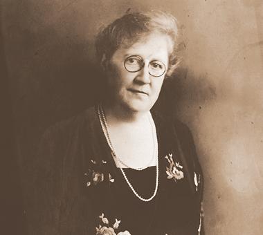 Lida Lee Tall